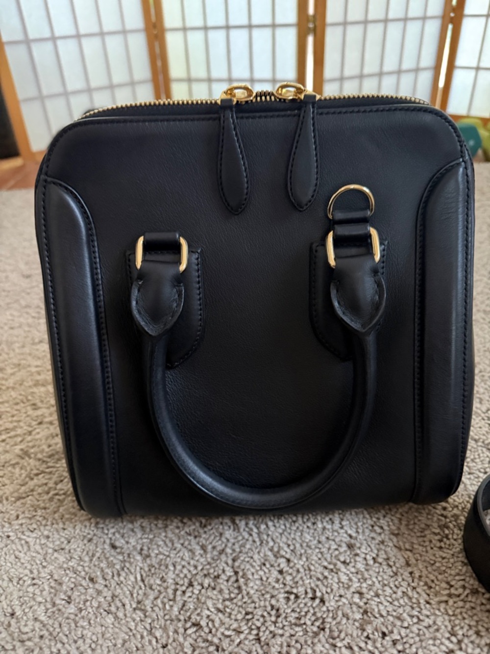 Alexander McQueen Black Leather Structured Satchel with Gold Hardware - Picture 4 of 6